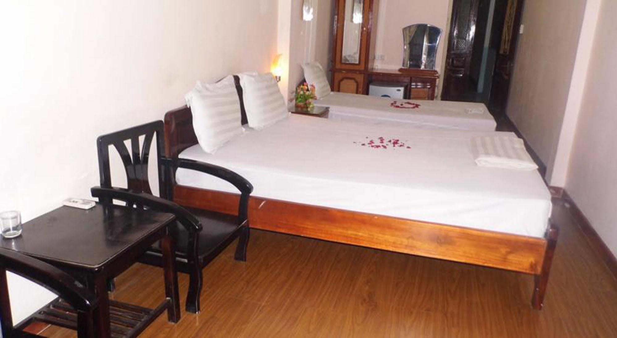 Hanoi Caballos Hotel מראה חיצוני תמונה